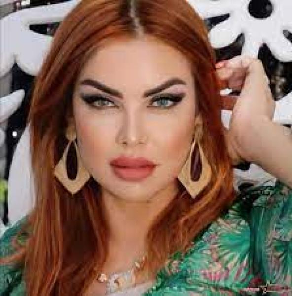اللبنانية رنا ناصر 
