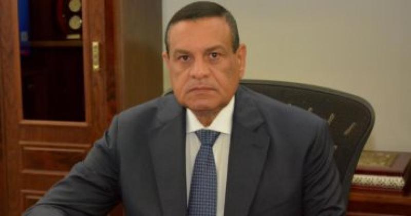 وزير التنمية المحلية