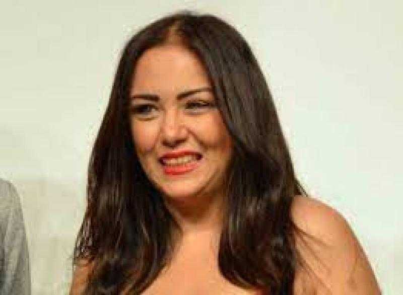 إيمان أيوب تكشف مفاجأة وراء انفصالها.. لن تصدق السبب!