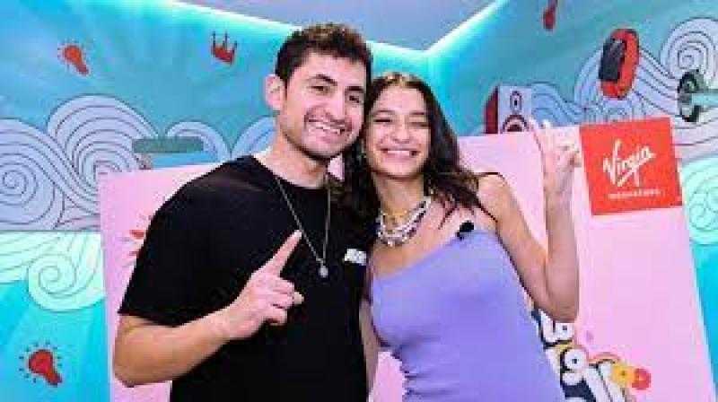 أميرة أديب تتسبب في زحام شديد داخل أحد المراكز التجارية بالتجمع الخامس