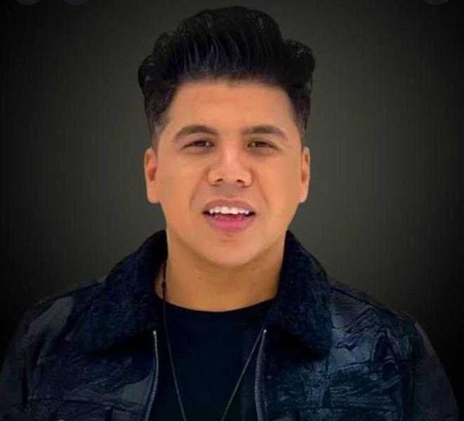 عمر كمال: اشتغلت في مطعم بـ300 جنيه.. والمهرجانات خطوة علشان أوصل بسرعة