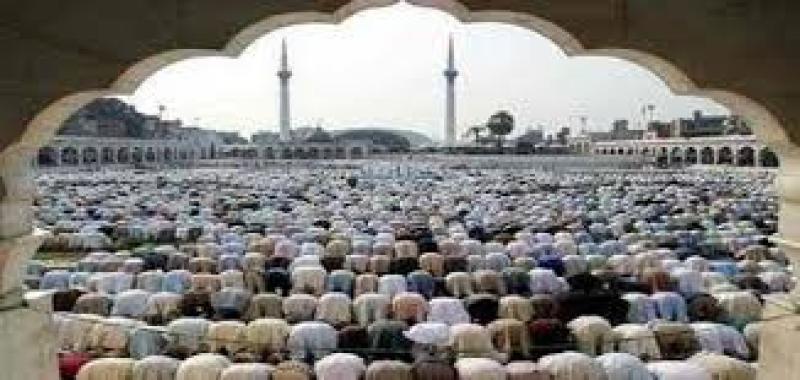 مواعيد صلاة الجمعة اليوم في المحافظات