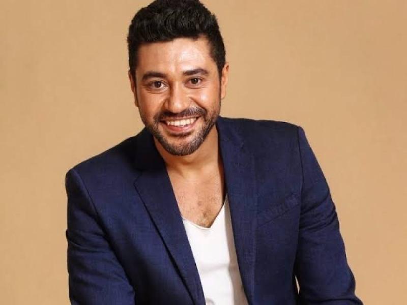 بالفيديو| محمد عز يحتفل بفوز الأهلي بلقب السوبر المصري
