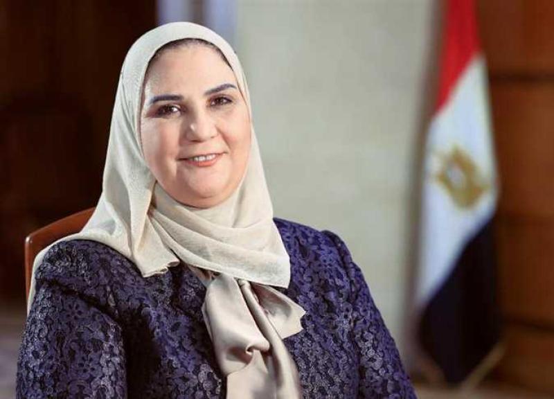 وزيرة التضامن الإجتماعي 