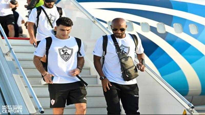 لاعبو الزمالك يتوجهون لـ مطار القاهرة استعدادًا للسفر للجزائر