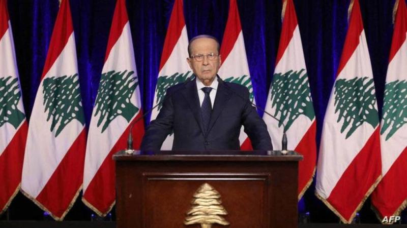 رئيس لبنان يستعد لمغادرة القصر الرئاسي بمواكبة من مناصريه
