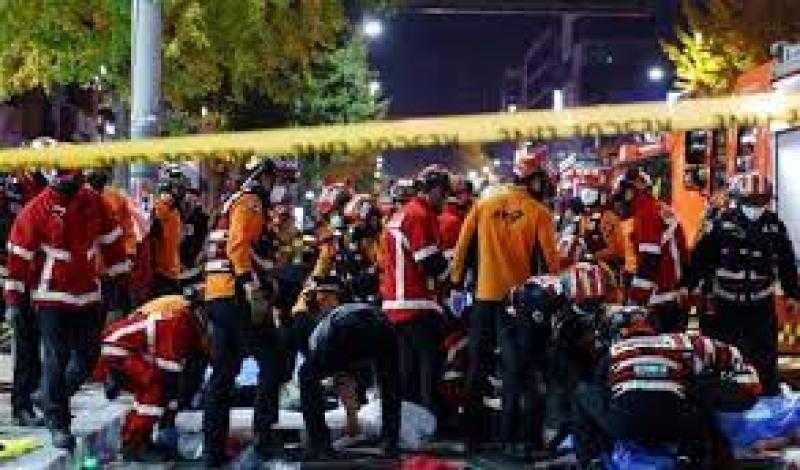 ارتفاع عدد ضحايا  التدافع في حفل بعيد الهالوين بوسط العاصمة سول لـ151 شخصًا