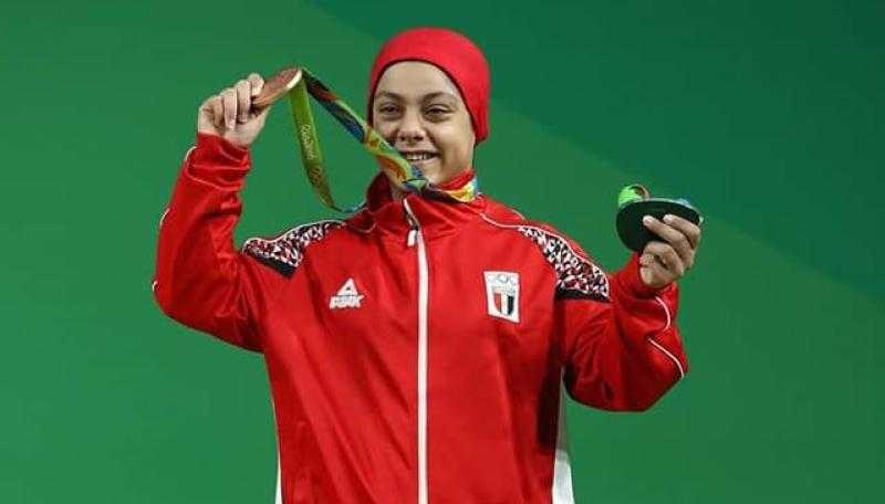 سارة سمير تحرز 3 ميداليات ذهبية.. وتحقق رقمًا قياسيًا جديدًا في رفع الأثقال