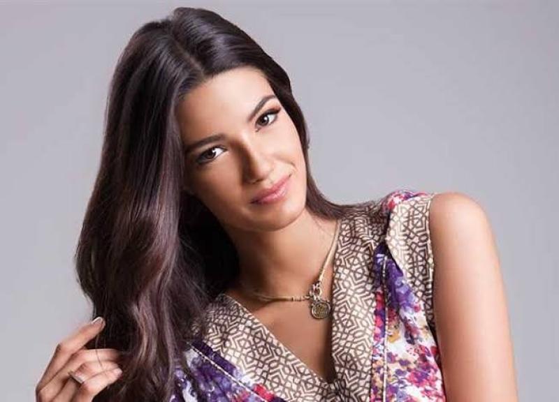 تارا عماد تخطف أنظار متابعيها عبر« إنستجرام»