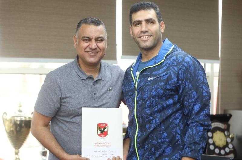 الأهلي يجدد التعاقد مع إيهاب عبد الرحمن لمدة 4 مواسم