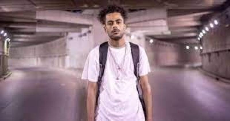 بسبب الفلاشة.. مصطفى كامل يغرم عفروتو 50 ألف جنيه