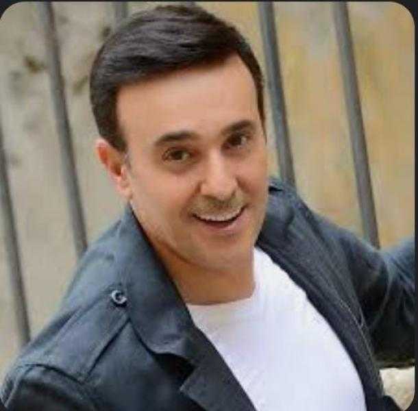 صابر الرباعي يفتتح حفله بأغنية ماتخافش مني