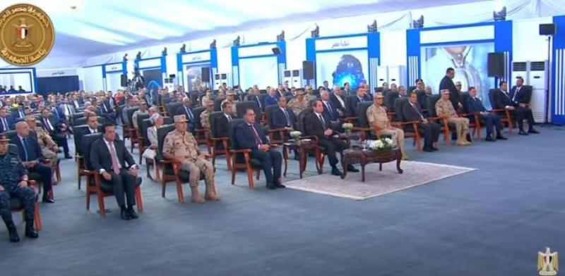 السيسي يشاهد الفيلم التسجيلي ”نحو مستقبل رقمي” خلال افتتاح مركز شبكة الطوارئ.. «فيديو»
