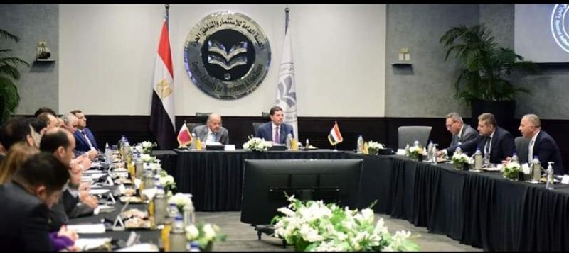 «الاستثمار» ورابطة رجال الأعمال القطريين يبحثان فرص التعاون الاستثماري في مصر