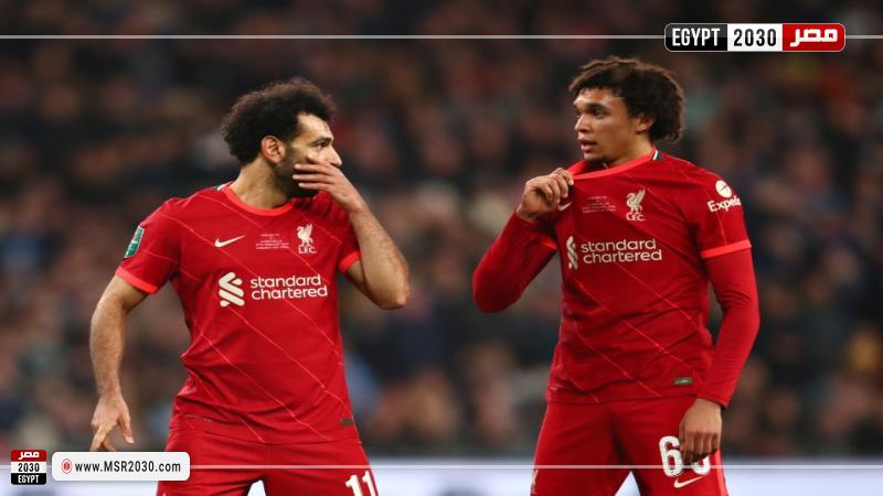 ألكساندر أرنولد ومحمد صلاح