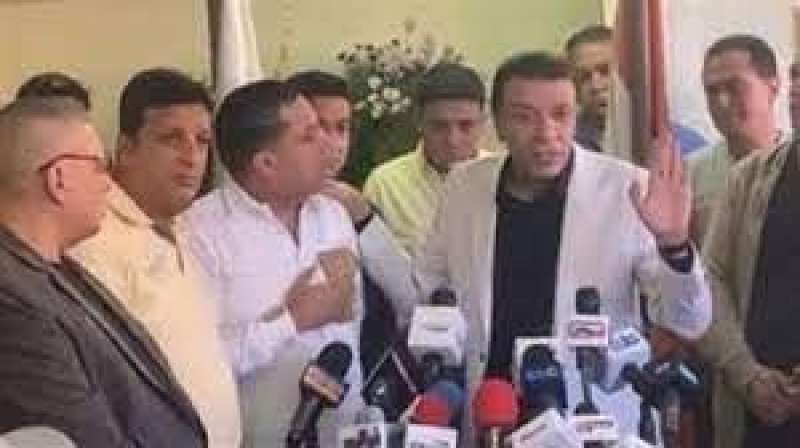 مصطفى كامل ومطربي المهرجانات 