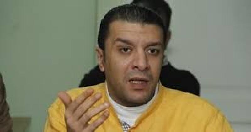 مصطفى كامل: مش عايز أسمع كلمة اشقط يا عفروتو تانى