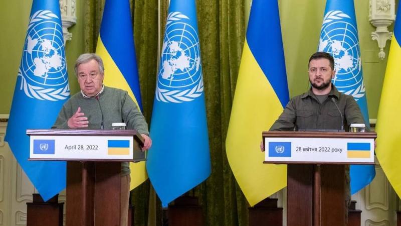 زيلينسكي لغوتيريش: أوكرانيا مستعدة «للبقاء ضامنًا للأمن الغذائي العالمي»