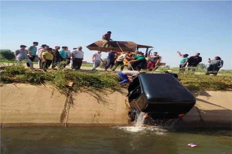 مصرع شاب في حادث انقلاب «توكتوك» داخل ترعة ببني سويف