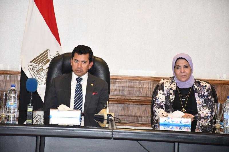 وزير الشباب والرياضة يشهد ختام برنامج «تنموي»