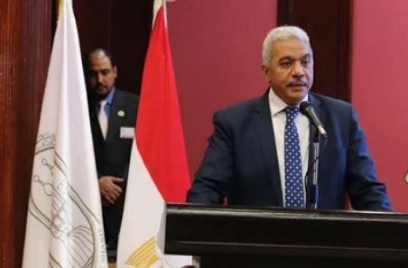 نائب رئيس جامعة الأزهر للدراسات العليا