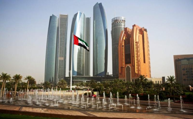 الإمارات 