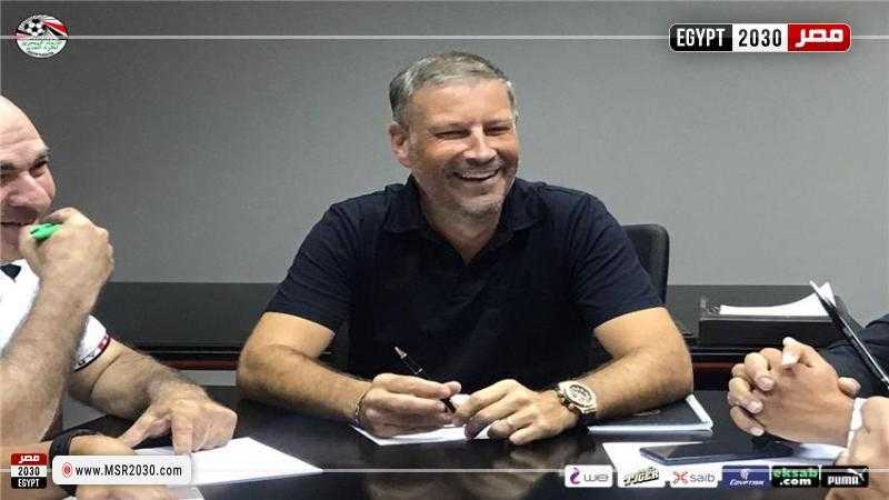 مجدي عبد الغني: كلاتنبرج سيحلل في كأس العالم ويغيب عن لجنة الحكام بمصر