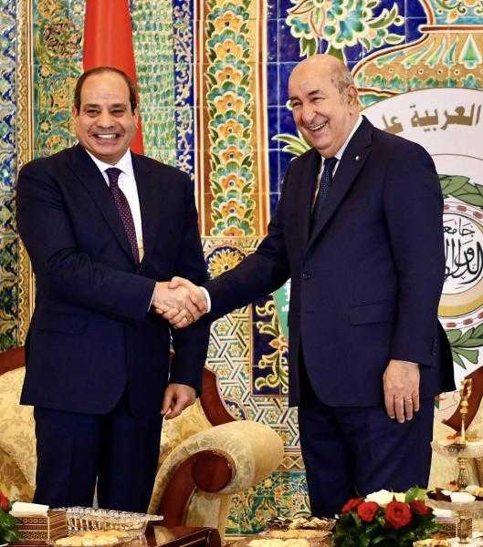 تبون يشيد بما حققته مصر من إنجازات بقيادة السيسي