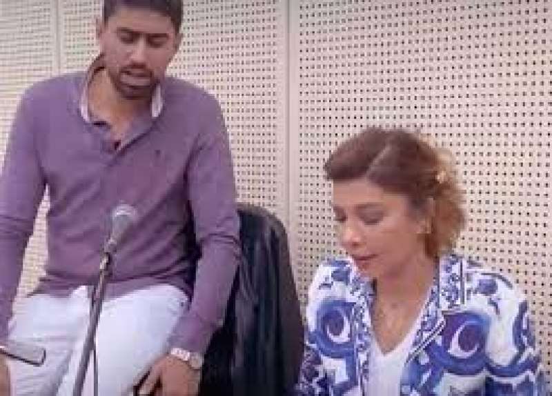 المطرب النقاش وأصالة 