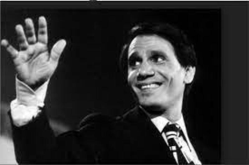 نجل شقيق عبد الحليم حافظ: إيصال الصرف المنسوب لعبد الحليم مضروب ومزور