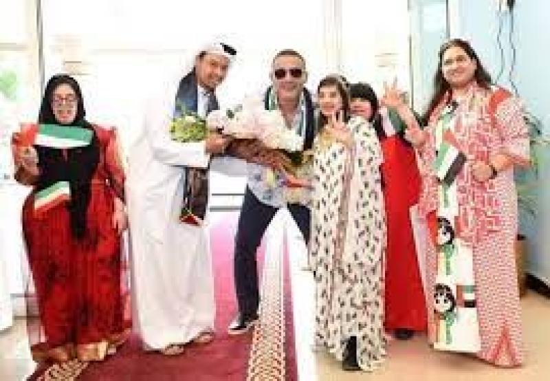 ظهور خاص لـ أحمد السقا مع أصحاب الهمم بمعرض الشارقة للكتاب