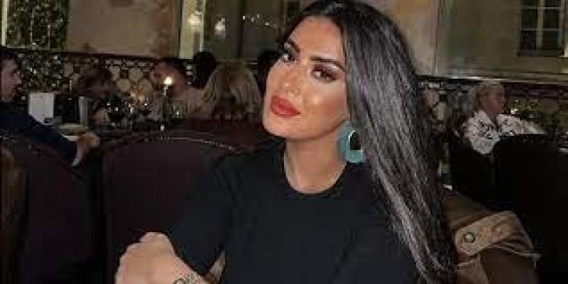 ميرنا نور الدين تخطف الأنظار في أحدث ظهور لها