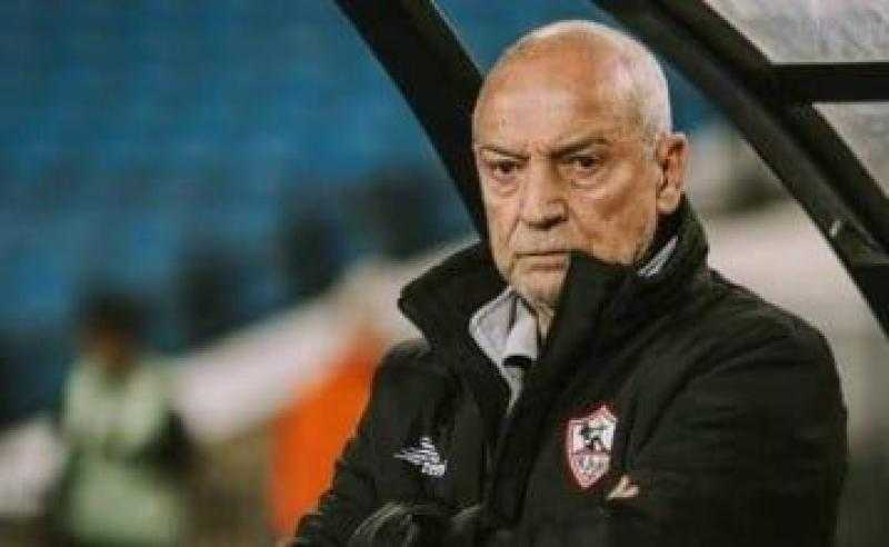 فيريرا يعقد جلسة خططية مع لاعبي الزمالك