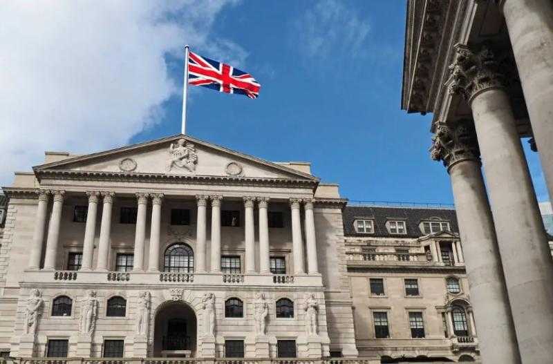 بريطانيا تستعد للإعلان عن خفض الانفاق لسد عجز الموازنة