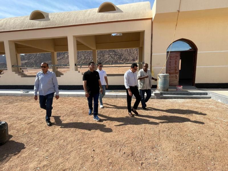 وزير الشباب والرياضة يتفقد أعمال تطوير مضمار الهجن بشرم الشيخ استعداداً لاستضافة البطولة العربية