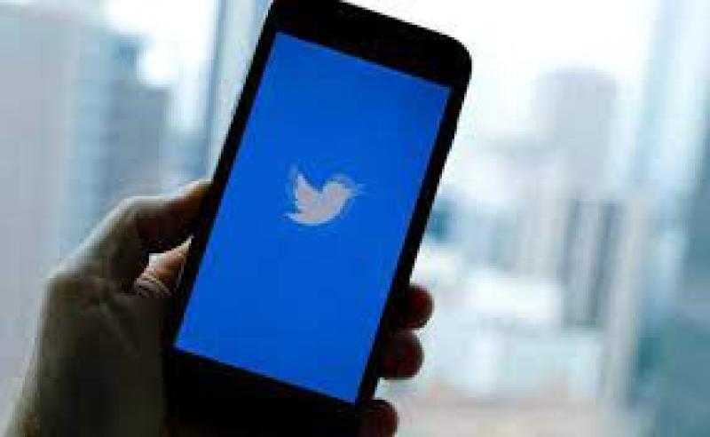 تويتر يغلق مكاتبه مؤقتًا ويبدأ في تسريح العمال.. التفاصيل كاملة