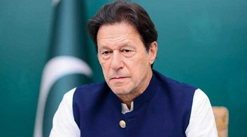 عمران خان يعلن انسحاب حزبه من المجالس الإقليمية والوطنية