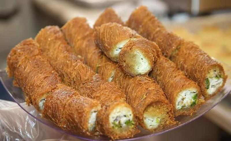 مغشوشة بالقشطة