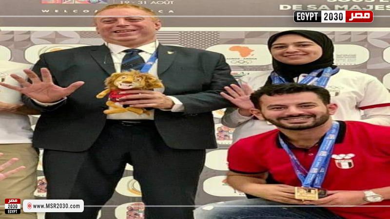 رئيس اتحاد الشطرنج مع أحمد عدلي وشروق وفا