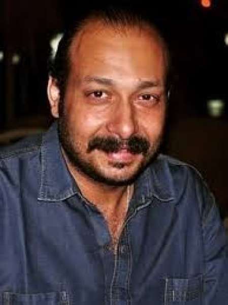 محمد ثروت 