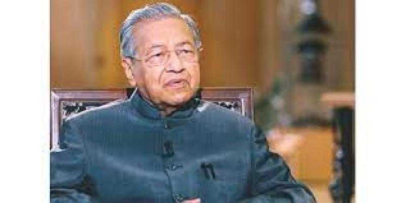 مهاتير محمد يتقدم بأوراق ترشحه لتولى رئاسة وزراء ماليزيا للمرة الثالثة