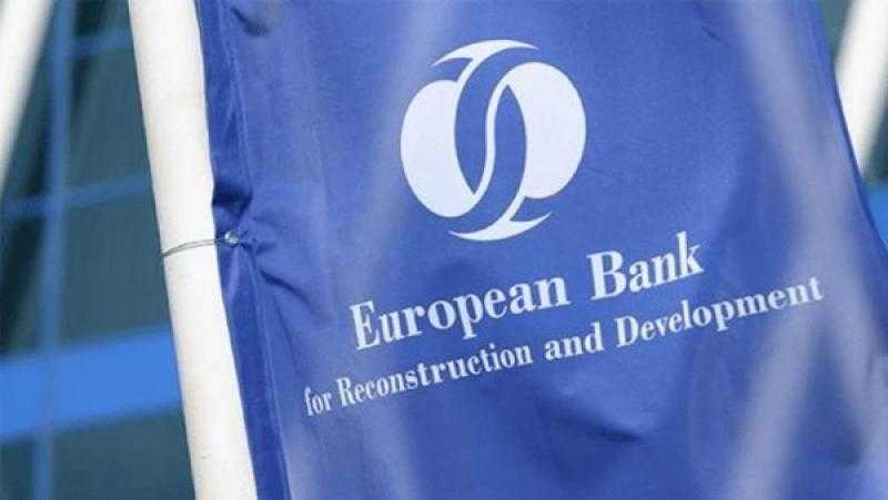 قمة المناخ.. «الأوروبي للتنمية» يعلن دعمه الكامل لمصر لتسريع انتقال الطاقة الخضراء