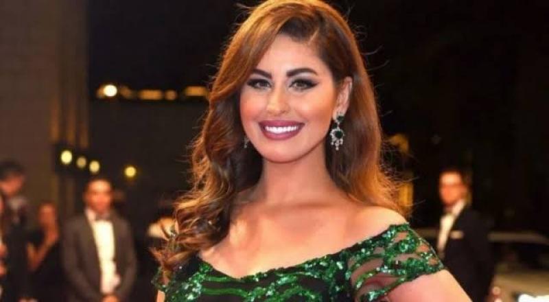 بالصور .. مي سليم تشارك جمهورها احتفالها بعيد ميلادها