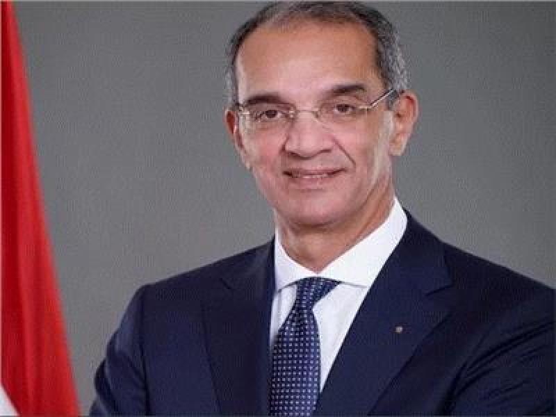 وزير الاتصالات