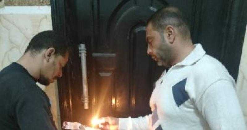 ضبط منتحل صفة طبيب بشري بالخانكة وغلق العيادات بالشمع الأحمر  «صور»