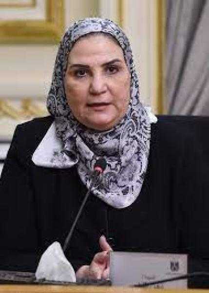 وزيرة التضامن: المزارعون والصيادون هم أول من يتأثروا بتغيرات المناخ  «فيديو»