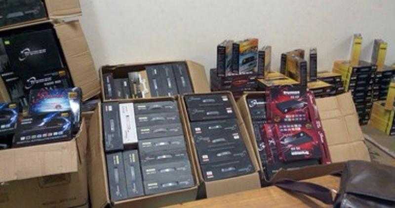 إخلاء سبيل تاجر متهم بحيازة أجهزة فك شفرات القنوات الفضائية