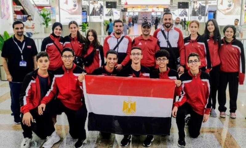 ناشئو الفراعنة للريشة الطائرة يصلون إلى الكويت للمشاركة بالبطولة العربية