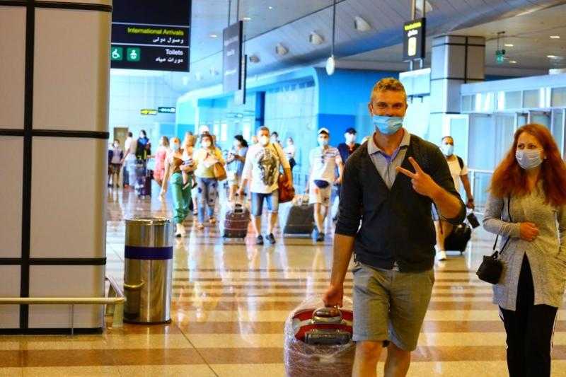 تفاصيل رد «القيمة المضافة» على مشتريات السائحين المغادرين.. فيديو