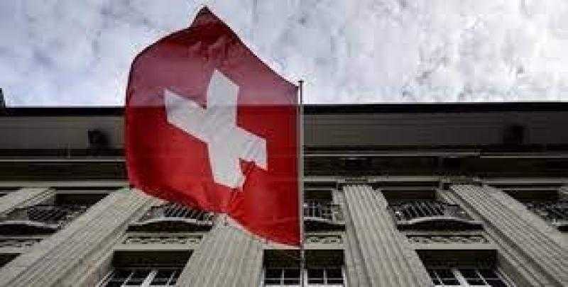 سويسرا تواجه أكبر تراجع في الأجور الحقيقية منذ 80 عامًا